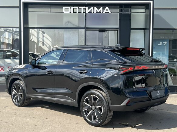 2026 Omoda C5 II, чёрный, 2349000 рублей - вид 2
