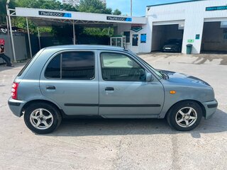 2000 Nissan March II (K11), голубой, 250000 рублей, вид 2