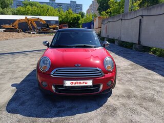 2011 Mini Hatch Cooper II (R56) Рестайлинг, красный, 850000 рублей, вид 3