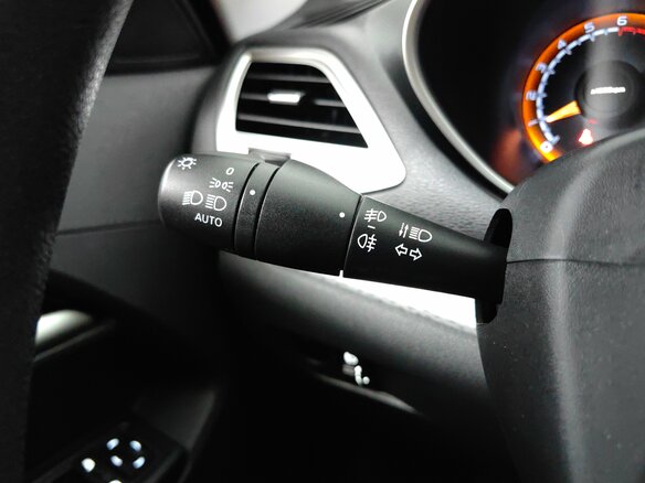 2018 Lada (ВАЗ) Vesta SW Cross I, красный, 1059000 рублей - вид 19