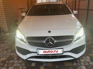 2017 Mercedes-Benz A-Класс 180 III (W176) Рестайлинг, белый, 1800000 рублей, вид 1