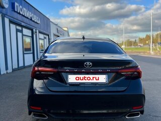2022 Toyota Avalon V, чёрный, 3100000 рублей, вид 3