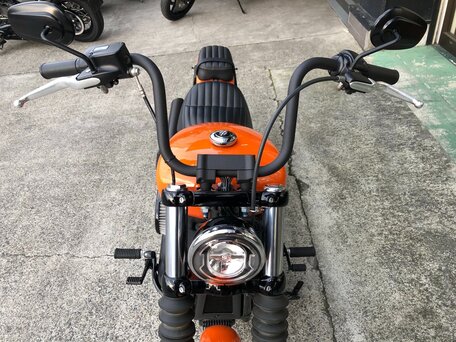 2021 Harley-Davidson Street Bob, оранжевый, 1571000 рублей, вид 3