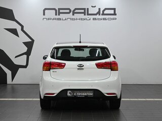 2016 Kia Rio III Рестайлинг, белый, 1019900 рублей, вид 4