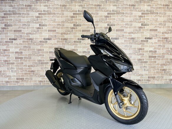 2024 Honda Click, чёрный, 365000 рублей - вид 3