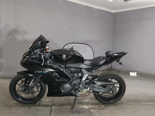 2023 Yamaha YZF-R7, чёрный, 730000 рублей, вид 2