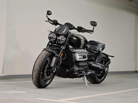 2019 Triumph Rocket 3, чёрный, 3390000 рублей, вид 1