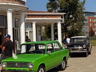 1977 Lada (ВАЗ) 21011, зелёный, 160000 рублей, вид 5