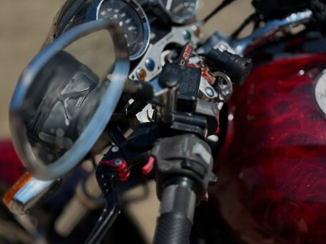 1994 Yamaha XJR1200, чёрный, 240000 рублей, вид 4