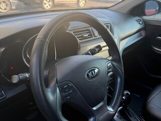 2017 Kia Rio III Рестайлинг, коричневый, 1400000 рублей, вид 5