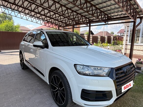 2016 Audi Q7 II (4M), белый - вид 2