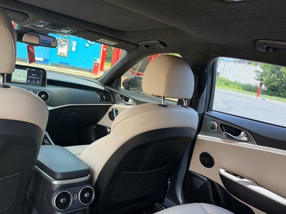 2018 Kia Stinger I, серый, 2300000 рублей - вид 29