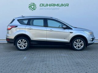 2017 Ford Kuga II Рестайлинг, серебристый, 1800000 рублей, вид 4