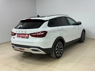 2024 Lada (ВАЗ) Vesta SW Cross I Рестайлинг (NG), белый, 1495000 рублей, вид 4
