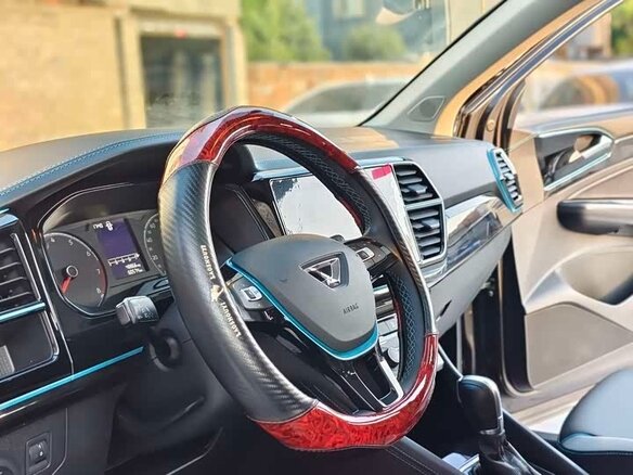 2023 Jetta VS5 I Рестайлинг, чёрный - вид 10