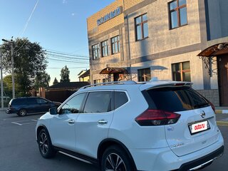 2017 Nissan Rogue II Рестайлинг, белый, 1500000 рублей, вид 5