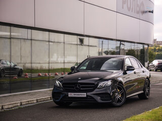 2018 Mercedes-Benz E-Класс 200 V (W213, S213, C238), чёрный, 2724000 рублей, вид 1