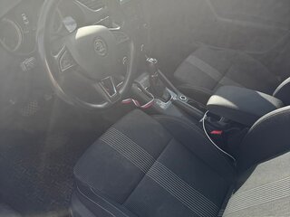 2017 Skoda Octavia III (A7), белый, 1699999 рублей, вид 4