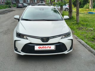 2020 Toyota Corolla XII (E210), белый, 1700000 рублей, вид 3