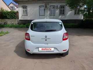 2017 Renault Sandero II, белый, 695000 рублей, вид 4