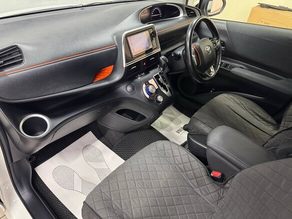 2016 Toyota Sienta II, белый, 1550000 рублей - вид 26