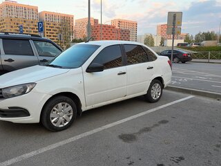 2019 Lada (ВАЗ) Granta I Рестайлинг, белый, 430000 рублей, вид 2
