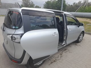 2015 Toyota Sienta II, серебристый, 1330000 рублей, вид 5