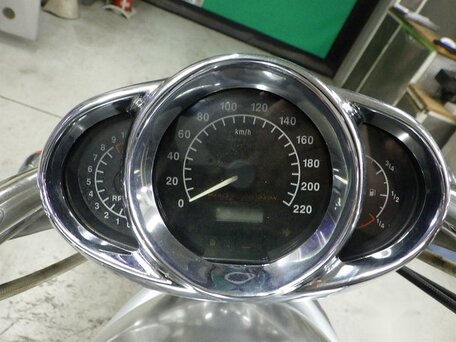 2003 Harley-Davidson V-Rod, серый, 699000 рублей, вид 4
