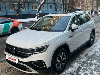 2022 Volkswagen Tayron I Рестайлинг, белый, 3200000 рублей, вид 1