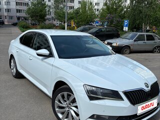 2017 Skoda Superb III, белый, 2050000 рублей, вид 1