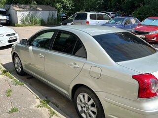 2007 Toyota Avensis II Рестайлинг, серебристый, 800000 рублей, вид 4