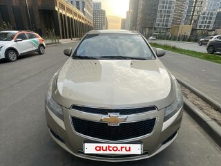 2010 Chevrolet Cruze I, бежевый, 490000 рублей, вид 2