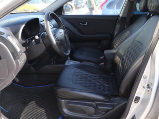 2010 Hyundai Elantra IV (HD), серебристый, 750000 рублей, вид 4