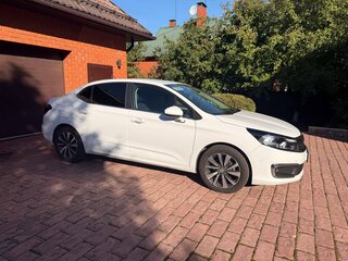 2019 Citroen C4 II Рестайлинг, белый, 1420000 рублей, вид 3
