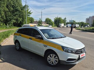 2019 Lada (ВАЗ) Vesta SW I, белый, 740000 рублей, вид 3