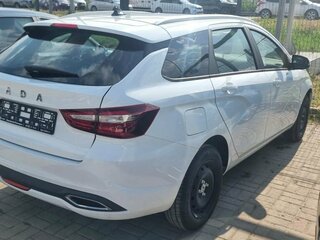 2026 Lada (ВАЗ) Vesta SW I Рестайлинг (NG), белый, 1815000 рублей, вид 3