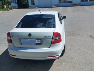 2012 Skoda Octavia II (A5) Рестайлинг, белый, 1250000 рублей, вид 5