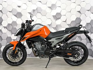 2019 KTM 790 Duke, оранжевый, 597000 рублей, вид 4