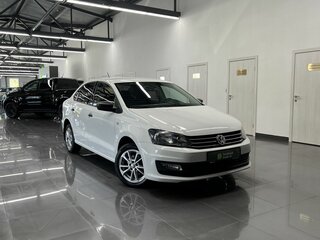 2018 Volkswagen Polo V Рестайлинг, белый, 945000 рублей, вид 5