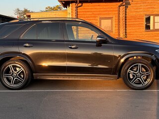 2021 Mercedes-Benz GLE 300 d II (V167), чёрный, 6450000 рублей, вид 4
