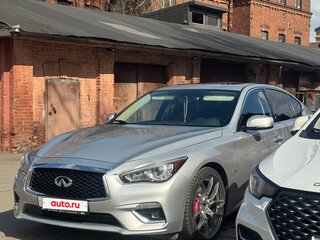 2019 Infiniti Q50 I Рестайлинг, серебристый, 2600000 рублей, вид 2