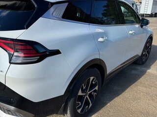 2022 Kia Sportage V, белый, 3800000 рублей, вид 2