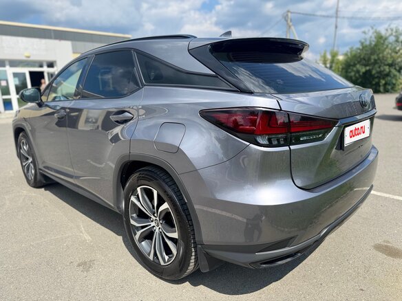 2021 Lexus RX 300 IV Рестайлинг, серый, 4550000 рублей - вид 5