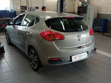 2013 Kia Ceed II, серебристый, 1004000 рублей, вид 4