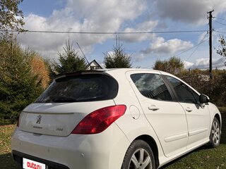 2011 Peugeot 308 I Рестайлинг, белый, 820000 рублей, вид 4
