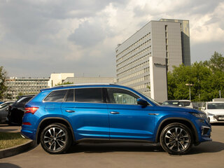 2023 Skoda Kodiaq I Рестайлинг, синий, 3783000 рублей, вид 3