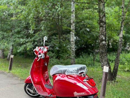 2021 Vespa Sprint, красный, 435000 рублей, вид 2
