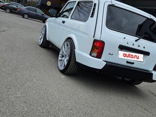 2019 Lada (ВАЗ) 2121 (4x4) Urban I Рестайлинг, белый, 970000 рублей, вид 4