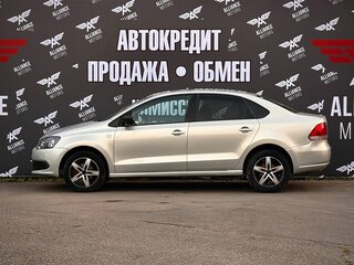2014 Volkswagen Polo V, серый, 670000 рублей, вид 4