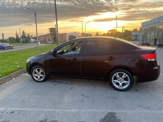 2010 Kia Cerato 6-speed II, пурпурный, 485000 рублей, вид 5